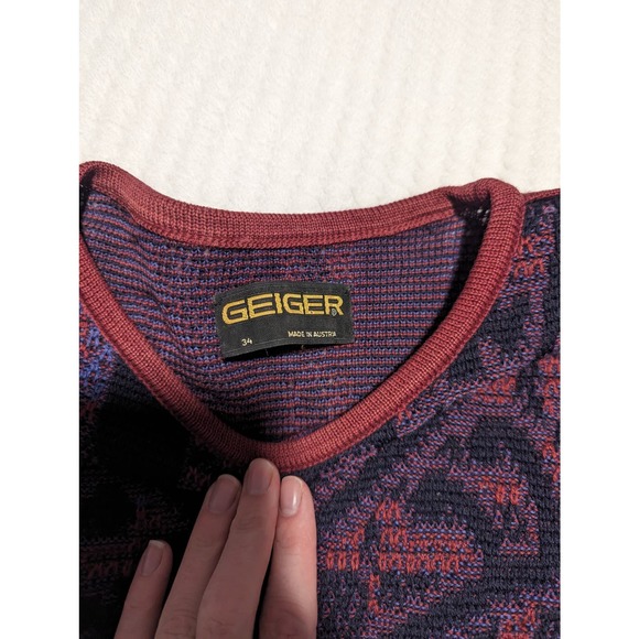 Vintage 100% Wool Geiger Sweater Top Women's Shirt - Picture 3 of 5